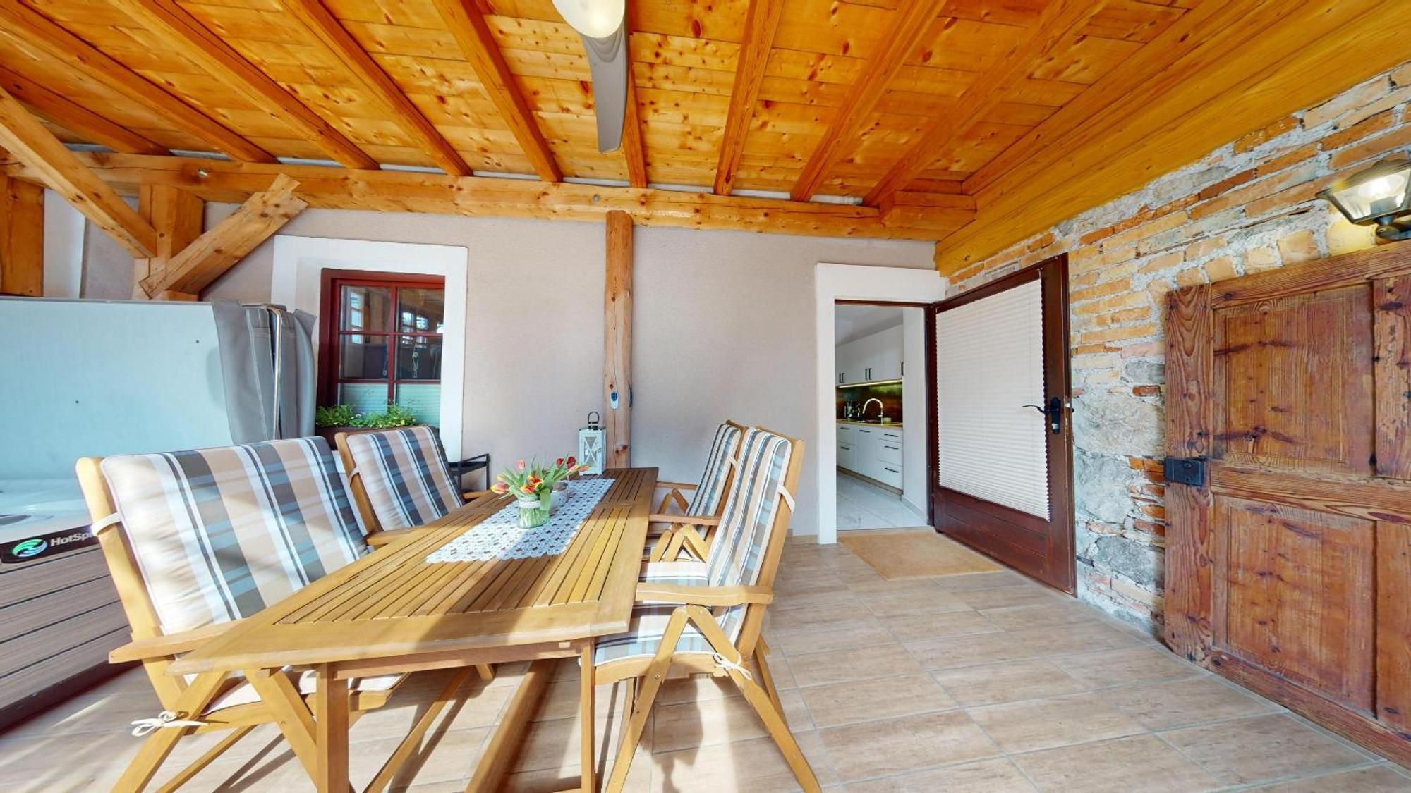 Resort Hisa Ida - Apartments With Hot Tub And Sauna イヴァンチュナ・ゴリツァ 部屋 写真