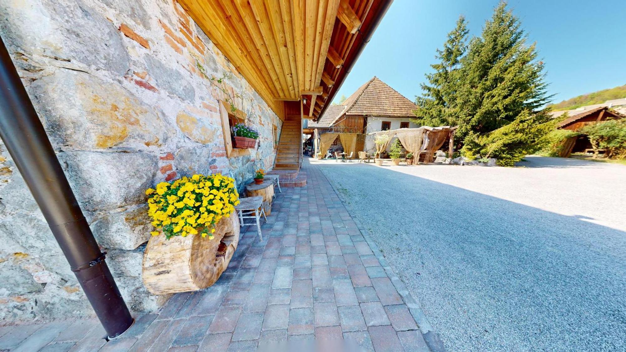Resort Hisa Ida - Apartments With Hot Tub And Sauna イヴァンチュナ・ゴリツァ 部屋 写真