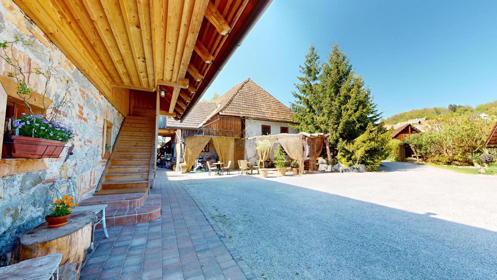 Resort Hisa Ida - Apartments With Hot Tub And Sauna イヴァンチュナ・ゴリツァ 部屋 写真